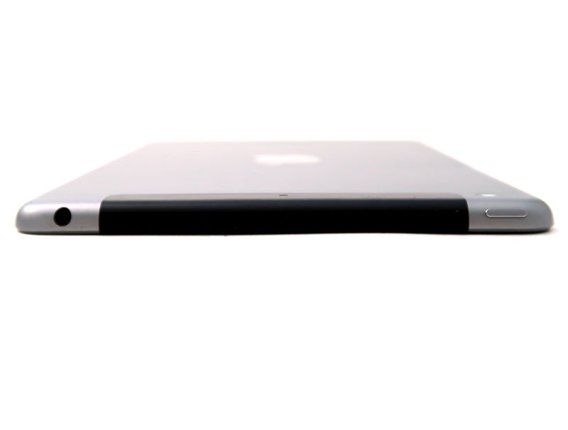 iPad mini 第3世代 16GB Cランク スペースグレイ