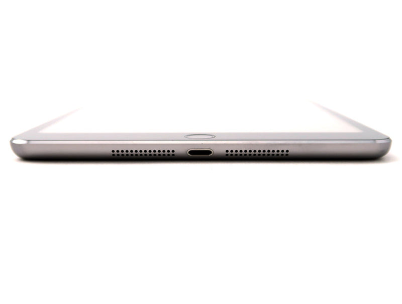 iPad mini 第3世代 16GB Cランク スペースグレイ