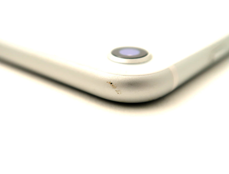 NW制限▲(赤ロム永久保証) iPhoneSE 第2世代 64GB Bランク ホワイト