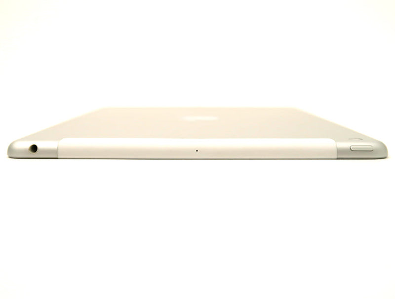 iPad 第8世代 Bランク 本体のみ