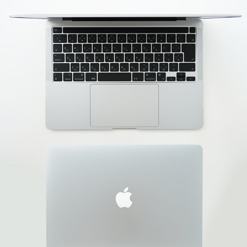 MacBook Pro (M2, 2022) 13.3インチ メモリ8GB SSD 256GB Apple認定 