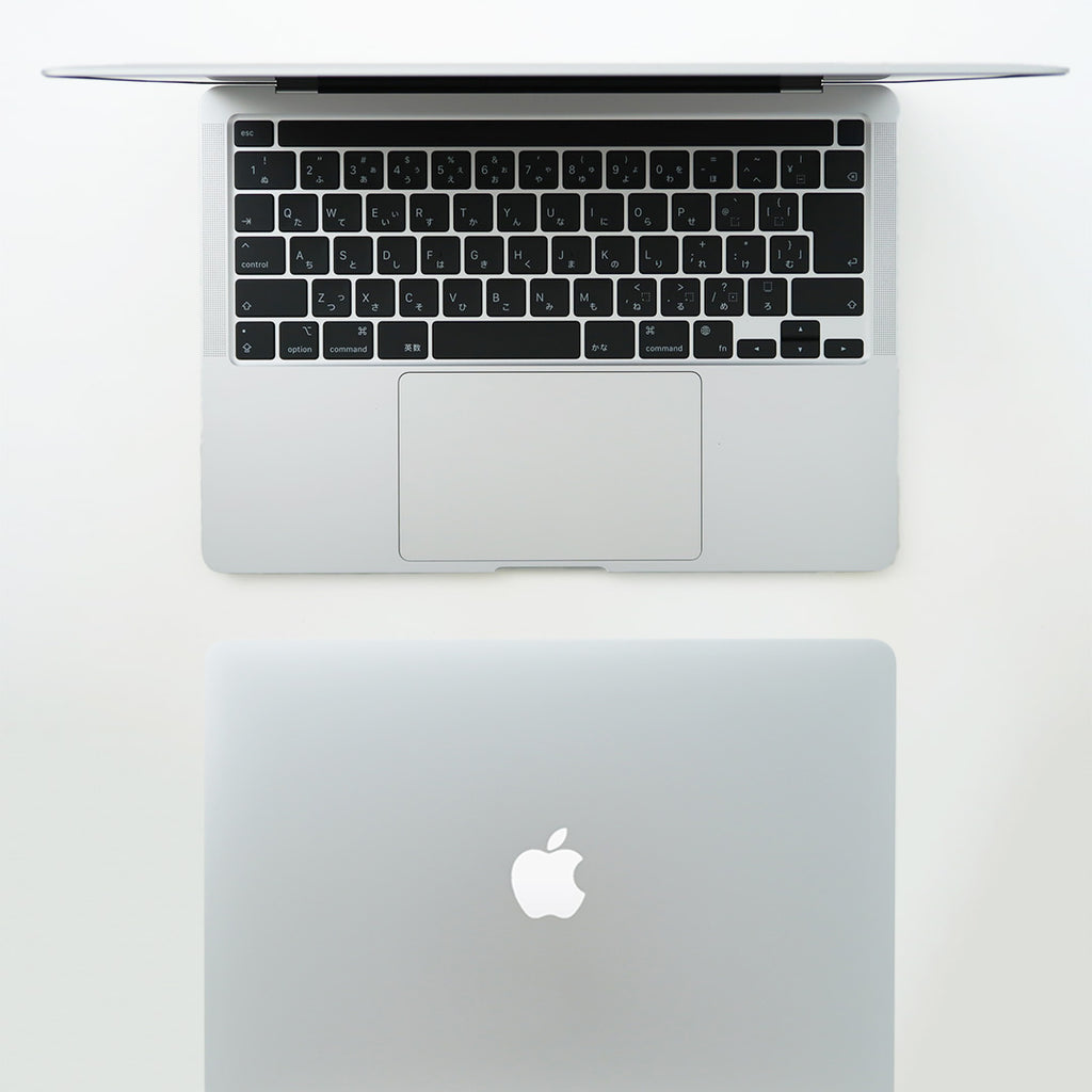 MacBook Pro (M2