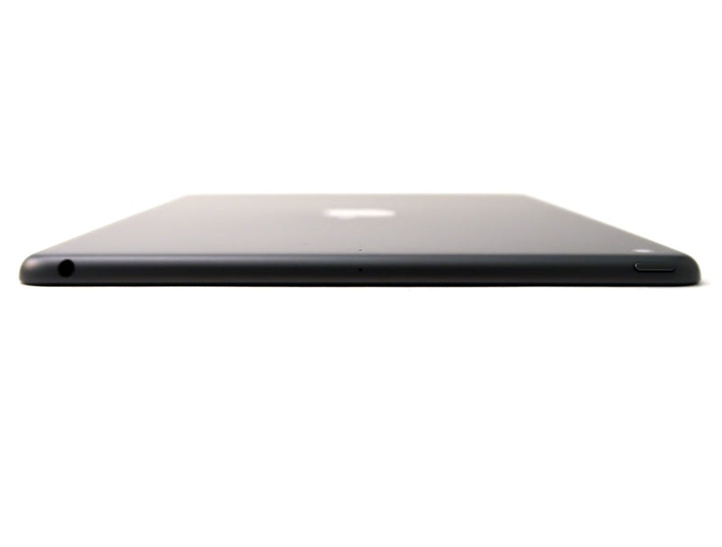 iPad 第7世代（海外版）10.2インチ 32GB スペースグレイ Wi-Fiモデル  Bランク 本体【ReYuuストア（リユーストア）】