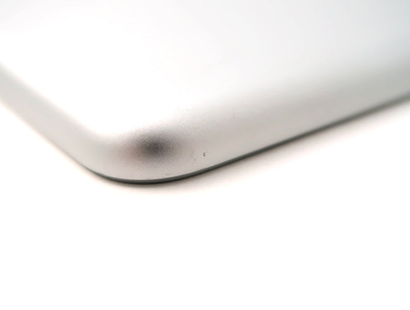 iPad 第6世代 32GB シルバー au  Bランク 本体【ReYuuストア（リユーストア）】 シルバー